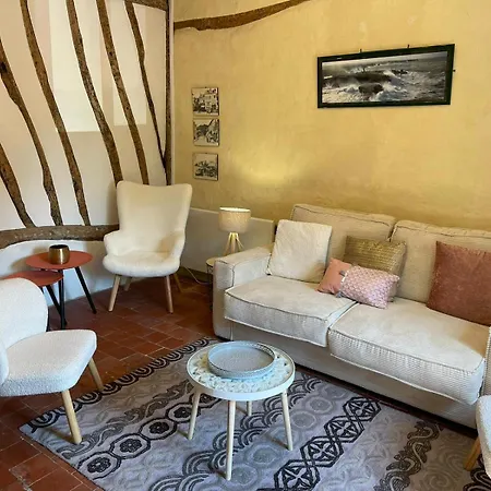 Longere Bleue Holiday home Longueil